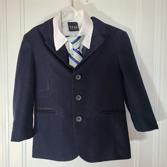 Kids Suitcoat, Vest, shirt and Tie π - Picture 3 of 12